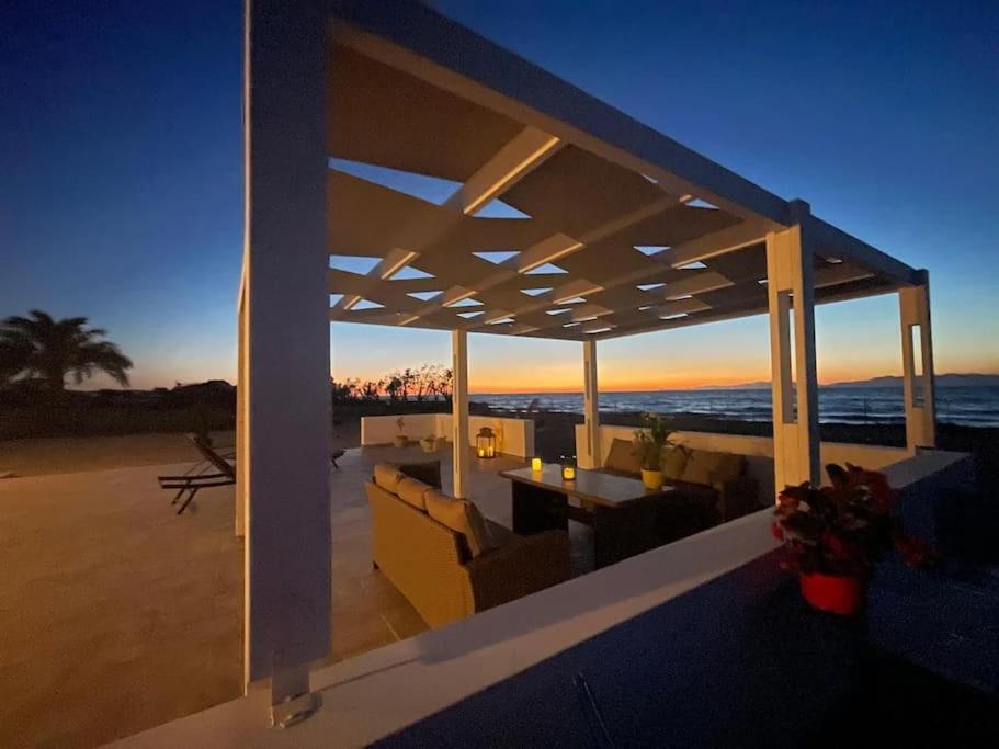 Lambou Beach Sunset Soroni Dış mekan fotoğraf