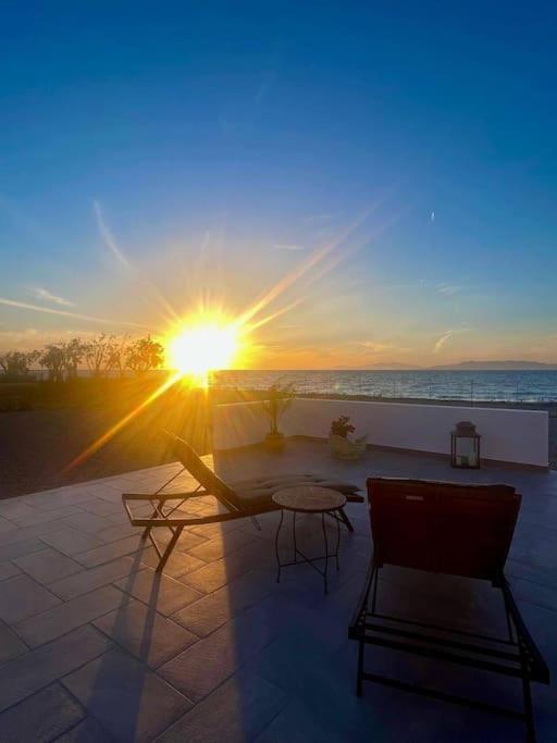 Lambou Beach Sunset Soroni Dış mekan fotoğraf